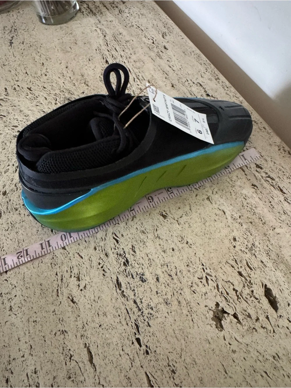 adidas Crazy liinfinity sneakers.  Unisex M6/W7. MSRP $173